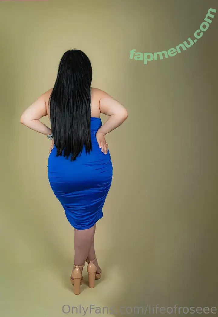 lifeofroseee nude photo #0005 (lifeofroseee)