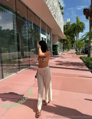 lifewithalexis / hashtagalexiss nude photo #0005