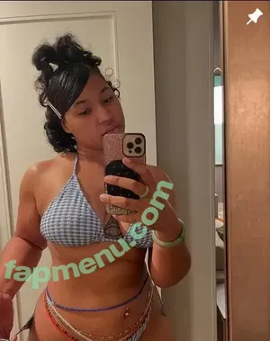 lifewithlana7 / alanasplayhouse / naythaone1 nude photo #0002