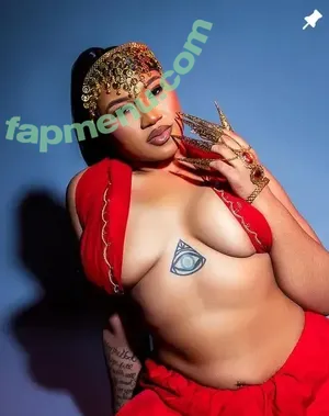lifewithlana7 / alanasplayhouse / naythaone1 nude photo #0004