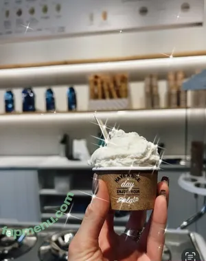 lifewithlunaxo / life.with.luna.xo nude photo #0069