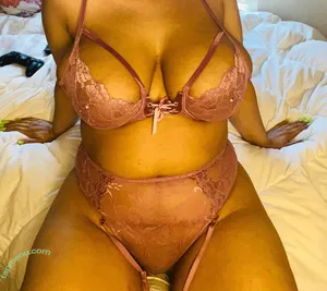 lightskin /  / beautiful.lightskins / light skin / mixed black & white girl nude photo #0625