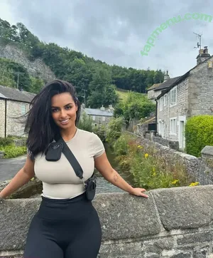 lightskin /  / beautiful.lightskins / light skin / mixed black & white girl nude photo #0690