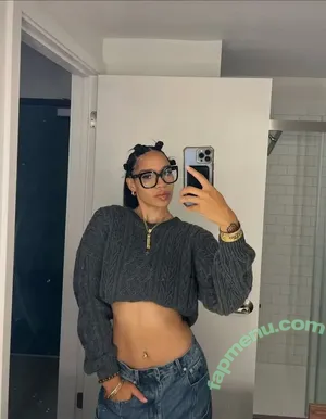 lightskin /  / beautiful.lightskins / light skin / mixed black & white girl nude photo #0706