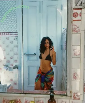 lightskin /  / beautiful.lightskins / light skin / mixed black & white girl nude photo #0726