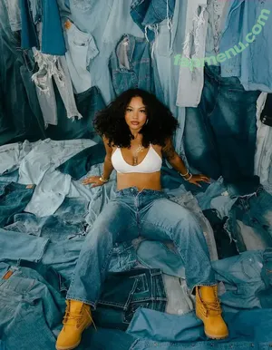 lightskin /  / beautiful.lightskins / light skin / mixed black & white girl nude photo #0787