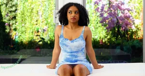 lightskin /  / beautiful.lightskins / light skin / mixed black & white girl nude photo #0851