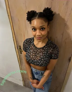 lightskin /  / beautiful.lightskins / light skin / mixed black & white girl nude photo #0883