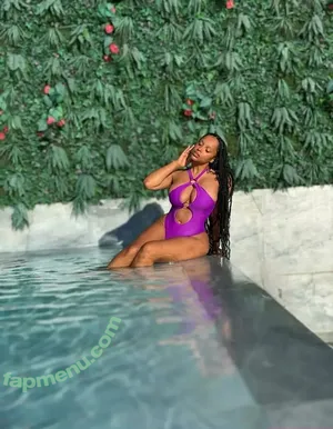 lightskin /  / beautiful.lightskins / light skin / mixed black & white girl nude photo #0912