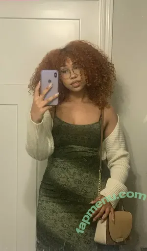 lightskin /  / beautiful.lightskins / light skin / mixed black & white girl nude photo #0932