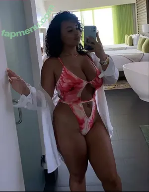 lightskin /  / beautiful.lightskins / light skin / mixed black & white girl nude photo #0949