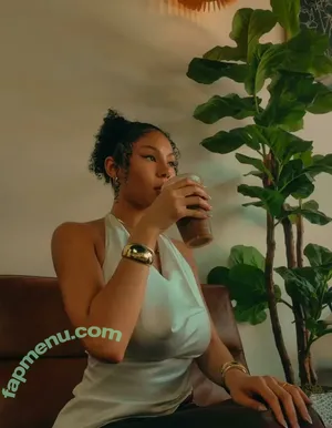 lightskin /  / beautiful.lightskins / light skin / mixed black & white girl nude photo #0961