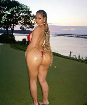 lightskin /  / beautiful.lightskins / light skin / mixed black & white girl nude photo #0999