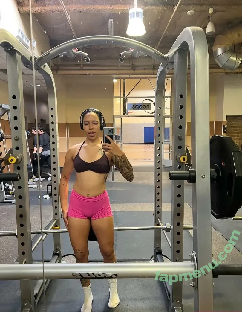 lightskin nude photo #0705 ( / beautiful.lightskins / light skin / mixed black & white girl)