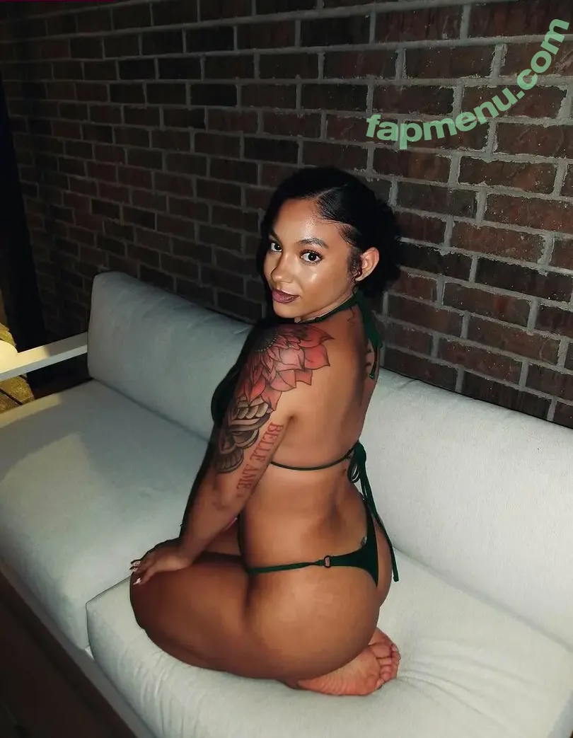 lightskin nude photo #0771 ( / beautiful.lightskins / light skin / mixed black & white girl)