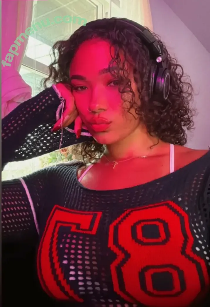 lightskin nude photo #0840 ( / beautiful.lightskins / light skin / mixed black & white girl)