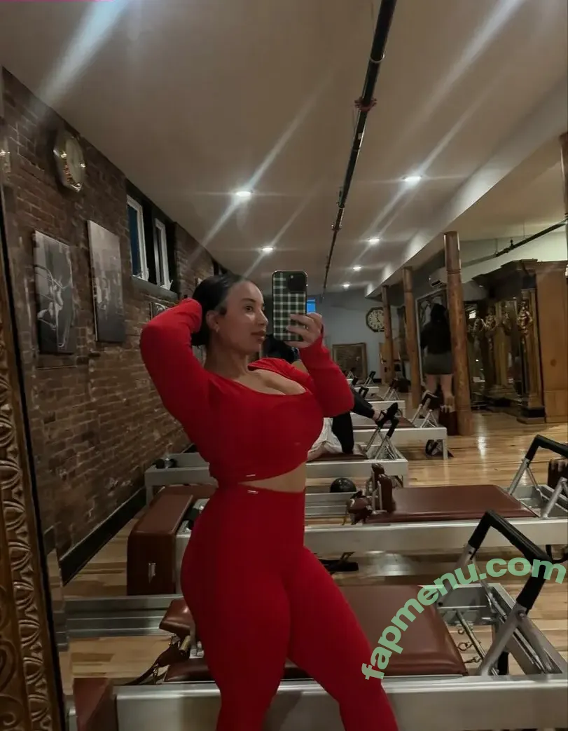 lightskin nude photo #0950 ( / beautiful.lightskins / light skin / mixed black & white girl)