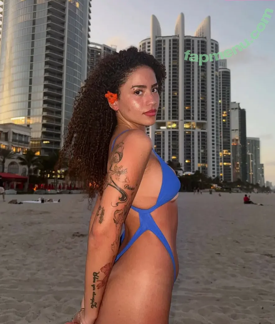 lightskin nude photo #0984 ( / beautiful.lightskins / light skin / mixed black & white girl)