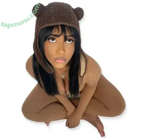 lightskin /  / beautiful.lightskins / light skin / mixed black & white girl nude photo #1015