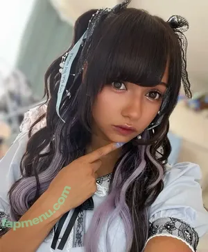 lightskin /  / beautiful.lightskins / light skin / mixed black & white girl nude photo #1023