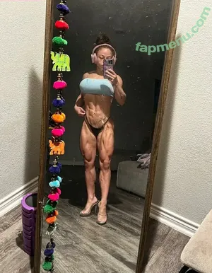 lightskin /  / beautiful.lightskins / light skin / mixed black & white girl nude photo #1085