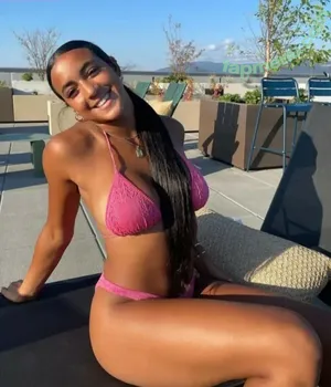 lightskin /  / beautiful.lightskins / light skin / mixed black & white girl nude photo #1166