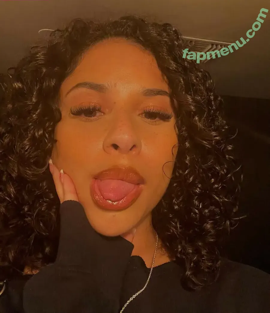 lightskin nude photo #1006 ( / beautiful.lightskins / light skin / mixed black & white girl)