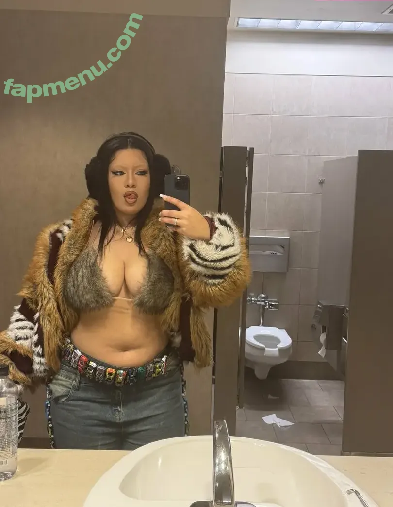 lightskin nude photo #1043 ( / beautiful.lightskins / light skin / mixed black & white girl)