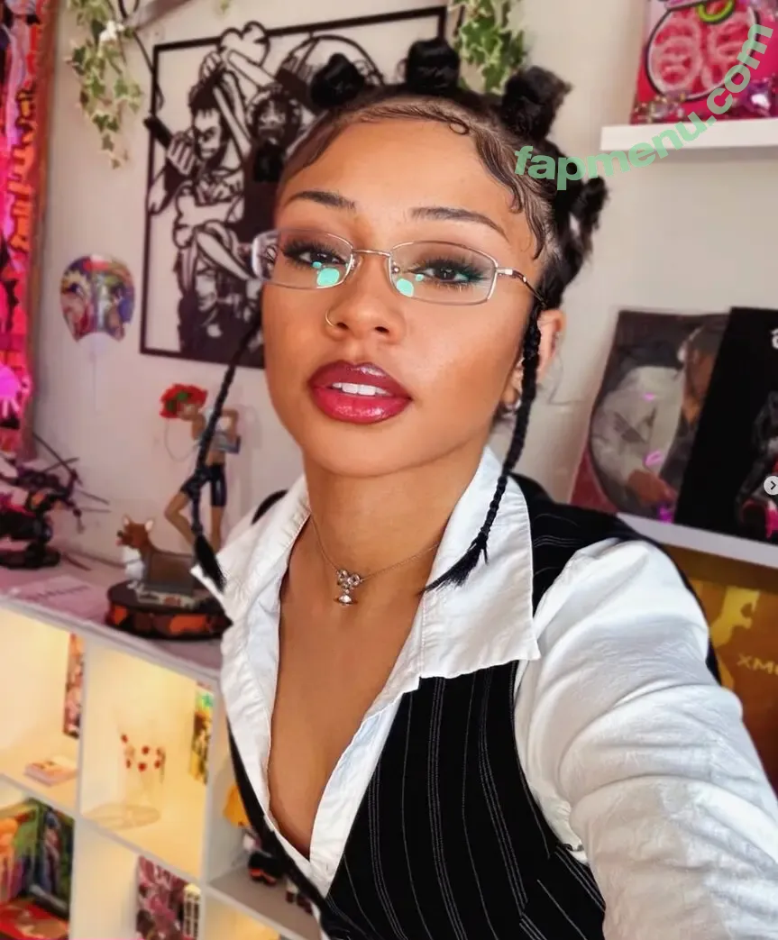 lightskin nude photo #1122 ( / beautiful.lightskins / light skin / mixed black & white girl)