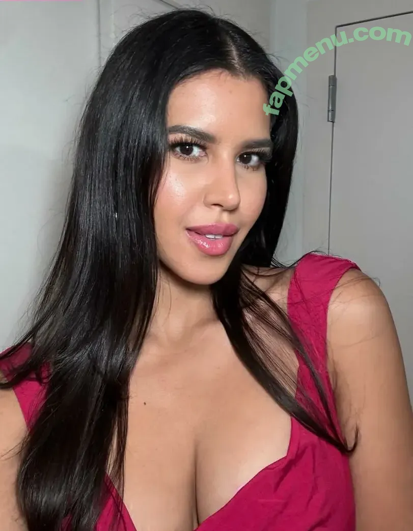 lightskin nude photo #1157 ( / beautiful.lightskins / light skin / mixed black & white girl)