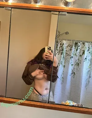  nude photo #0005