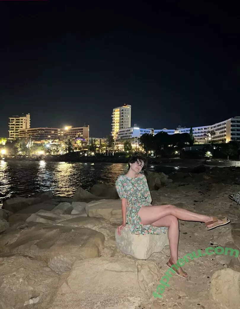 likanextlevel nude photo #0020 (angelienee / onlylika)