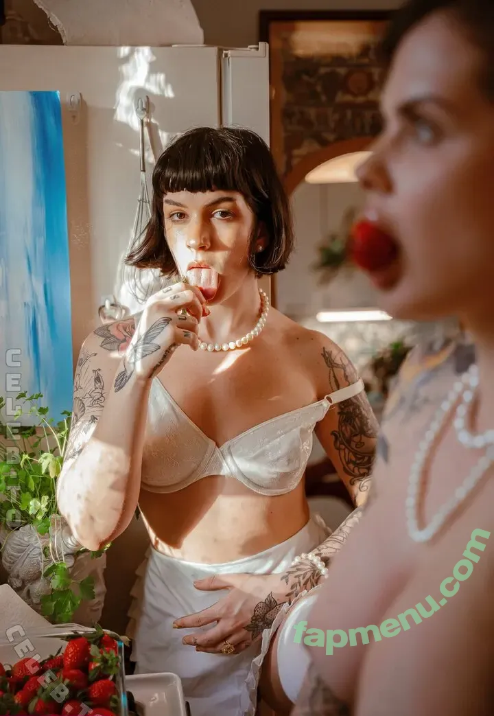 likethebugortheletter nude photo #0372 (bugortheletter)