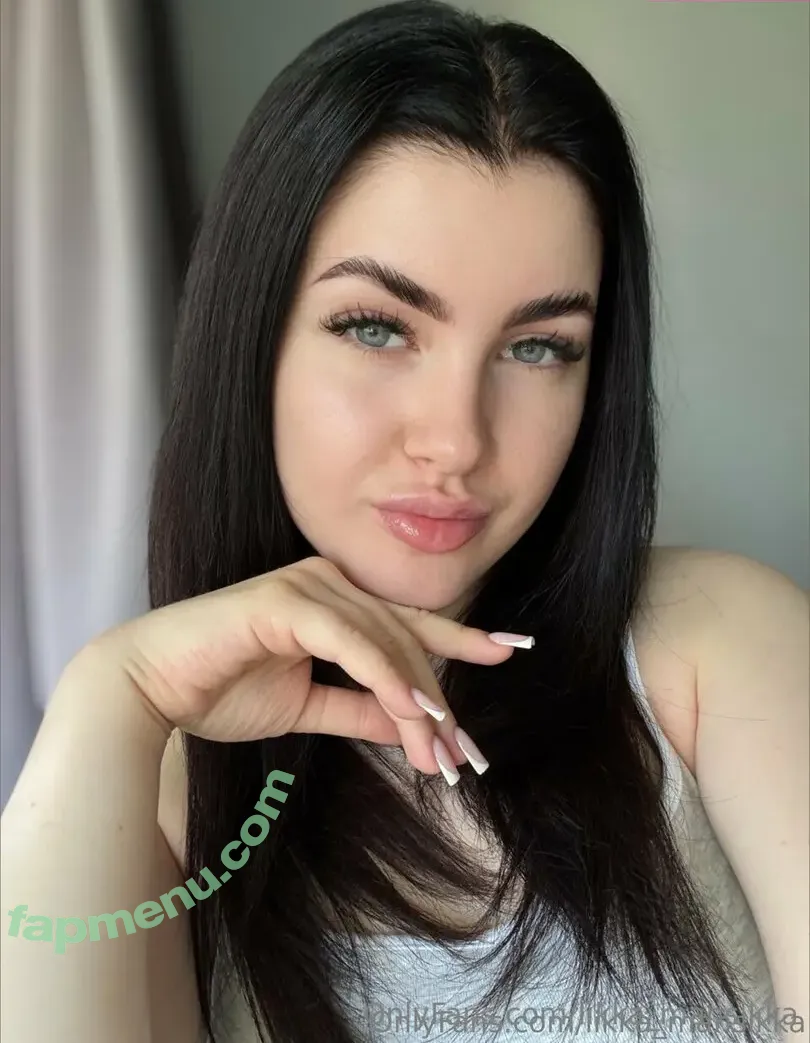 likka_mansikka nude photo #0066 (likka_mansikka)