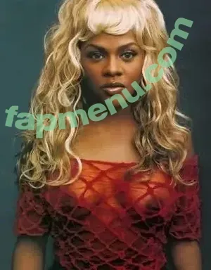 Lil' Kim / lilkimthequeenbee nude photo #0034