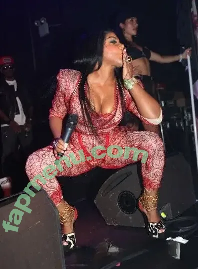 Lil' Kim nude photo #0019 (lilkimthequeenbee)