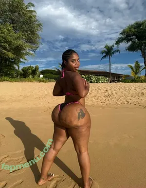  nude photo #0009