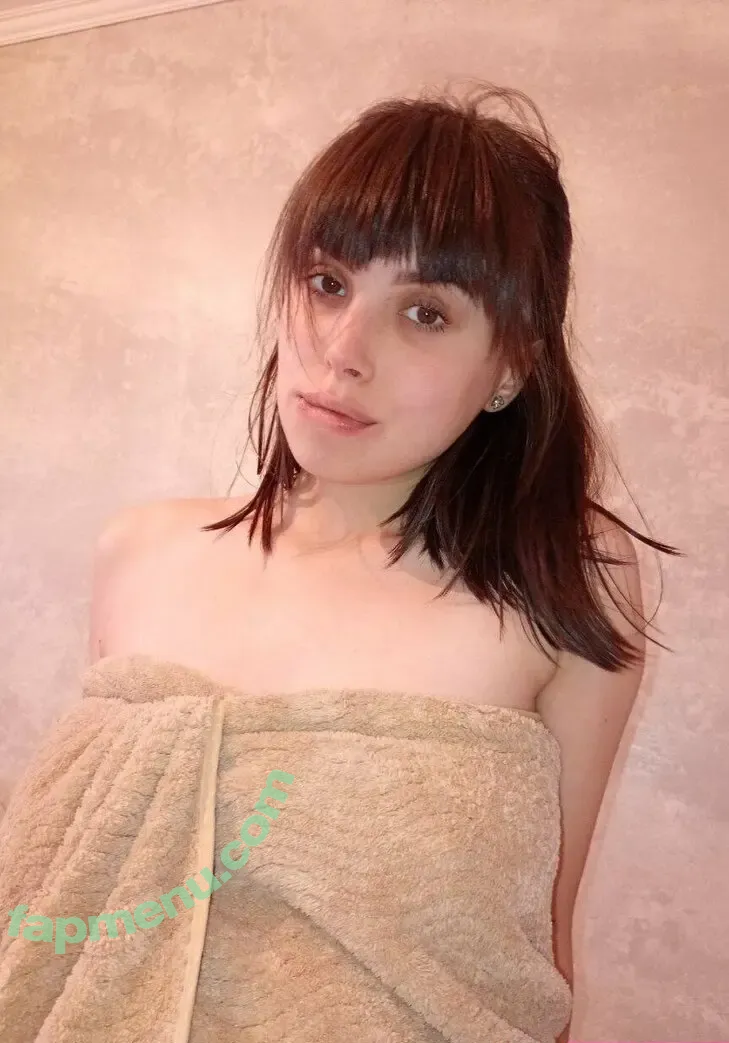 lil.didi nude photo #0004 (lildidi_)