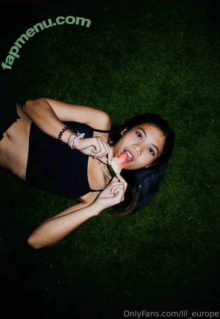 lil_europe nude photo #0032 (lil_europa)