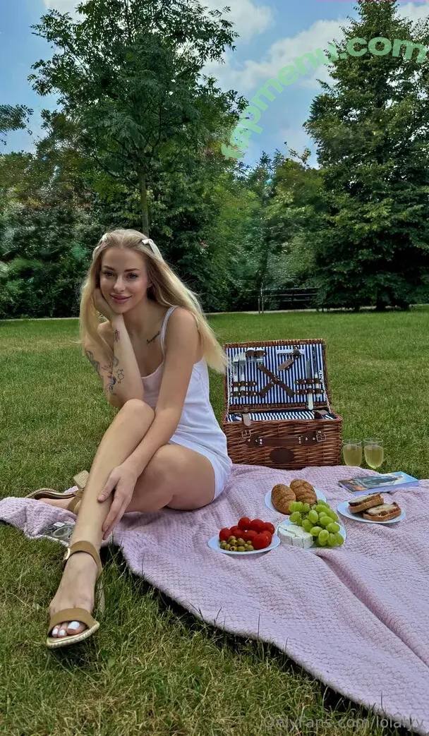 lil_lolaa nude photo #0005 (lil_lolaa)