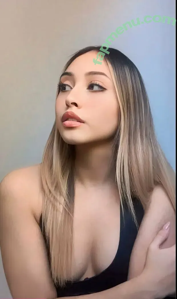 lil_loly nude photo #0014 (lyl_lolly)