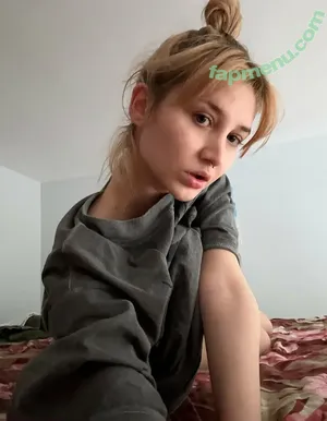 lil_lunabell / lill.unabelle nude photo #0111