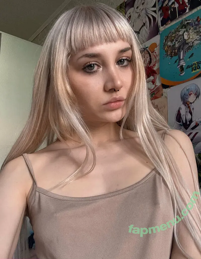 lil_lunabell nude photo #0071 (lill.unabelle)