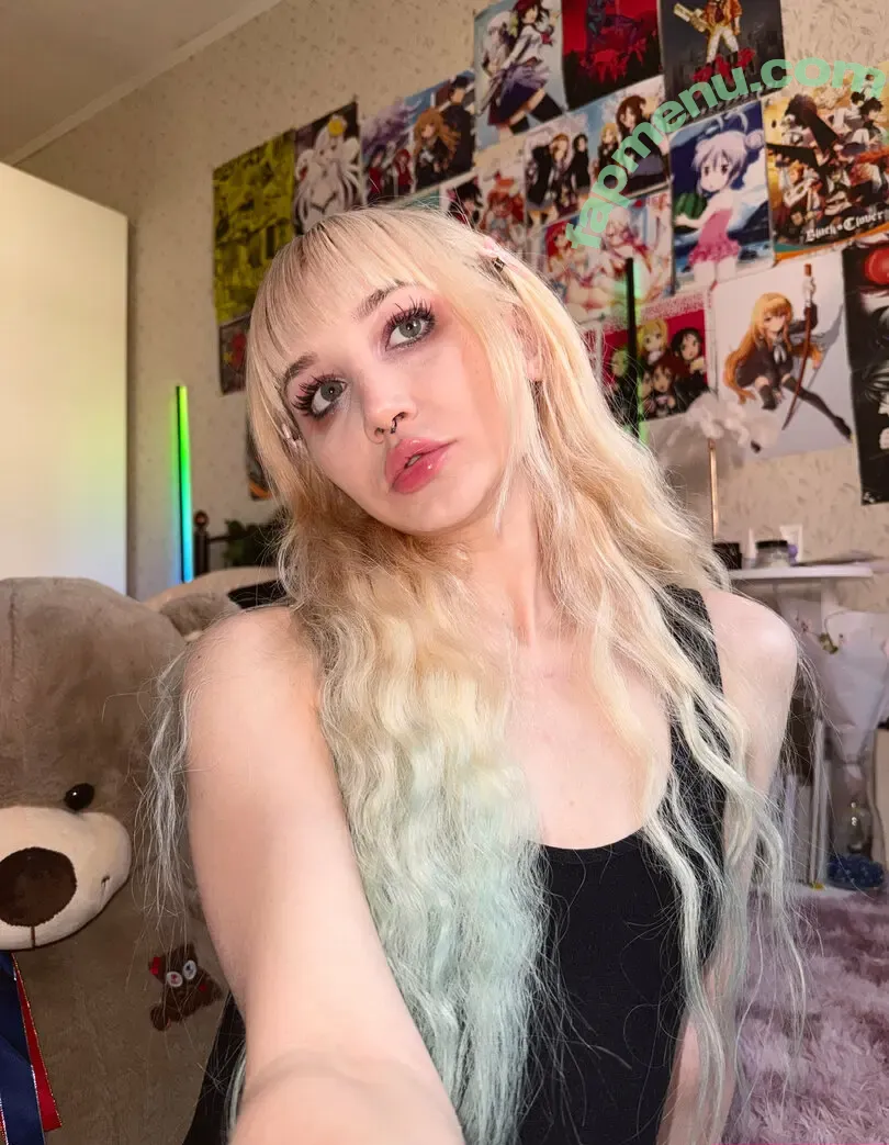 lil_lunabell nude photo #0093 (lill.unabelle)