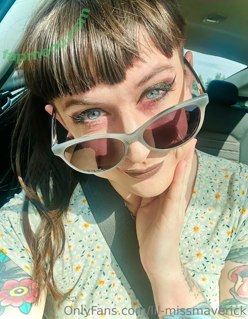 lil-missmaverick nude photo #0212 (miss_midnight_maverick)