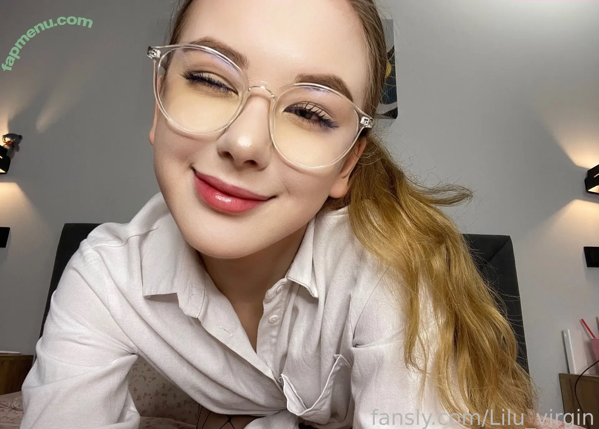 lil_virgin nude photo #0446 (lil_virgin_)