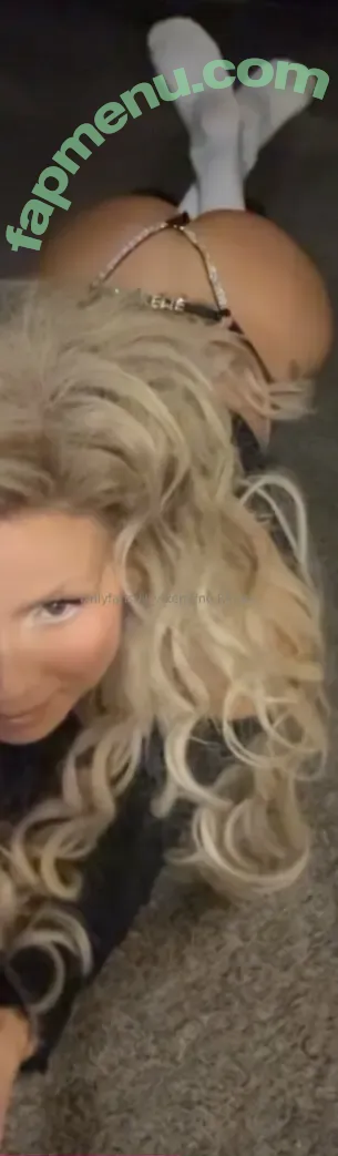 lil_vixen2 nude photo #0099 (lil_vixen2)