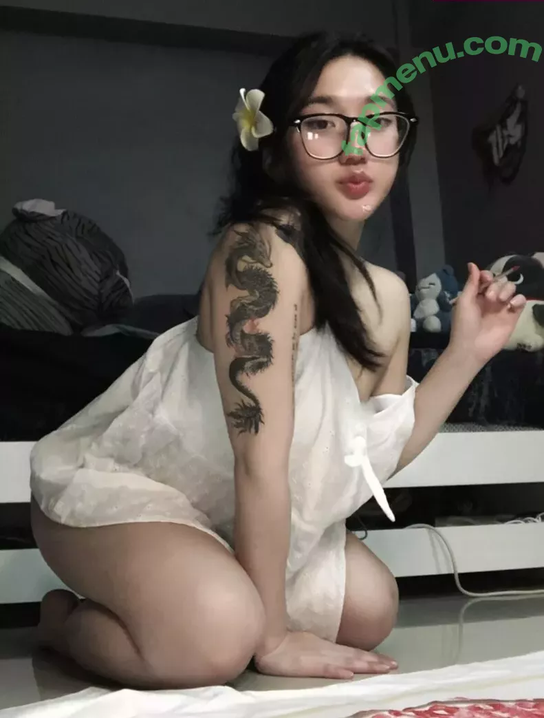 lil.zogbabe nude photo #0074 (Lilzogbabee)