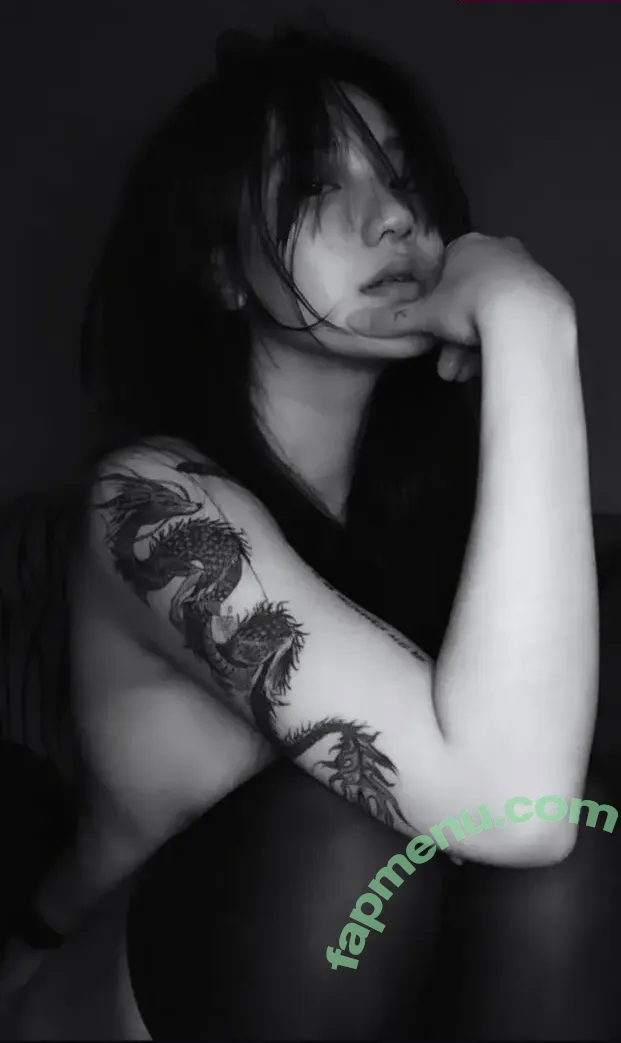 lil.zogbabe nude photo #0083 (Lilzogbabee)