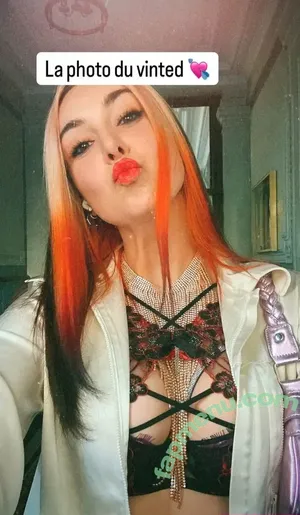 Lila Lacombe / lilalacombe nude photo #0026